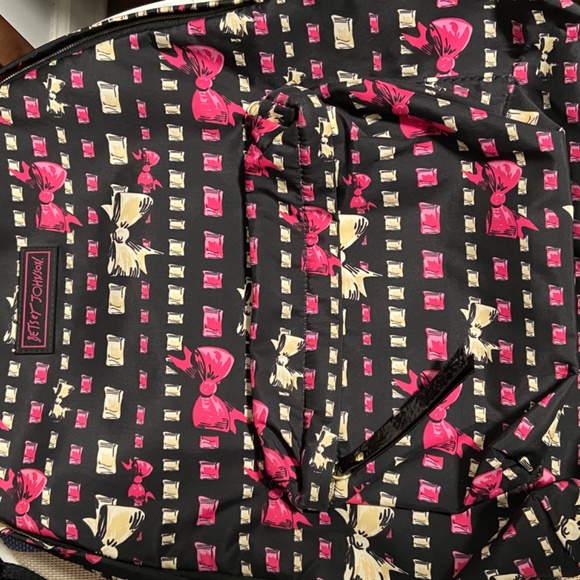 2pcs Betsey Johnson Backpacks (brand new) - Picture 4 of 6